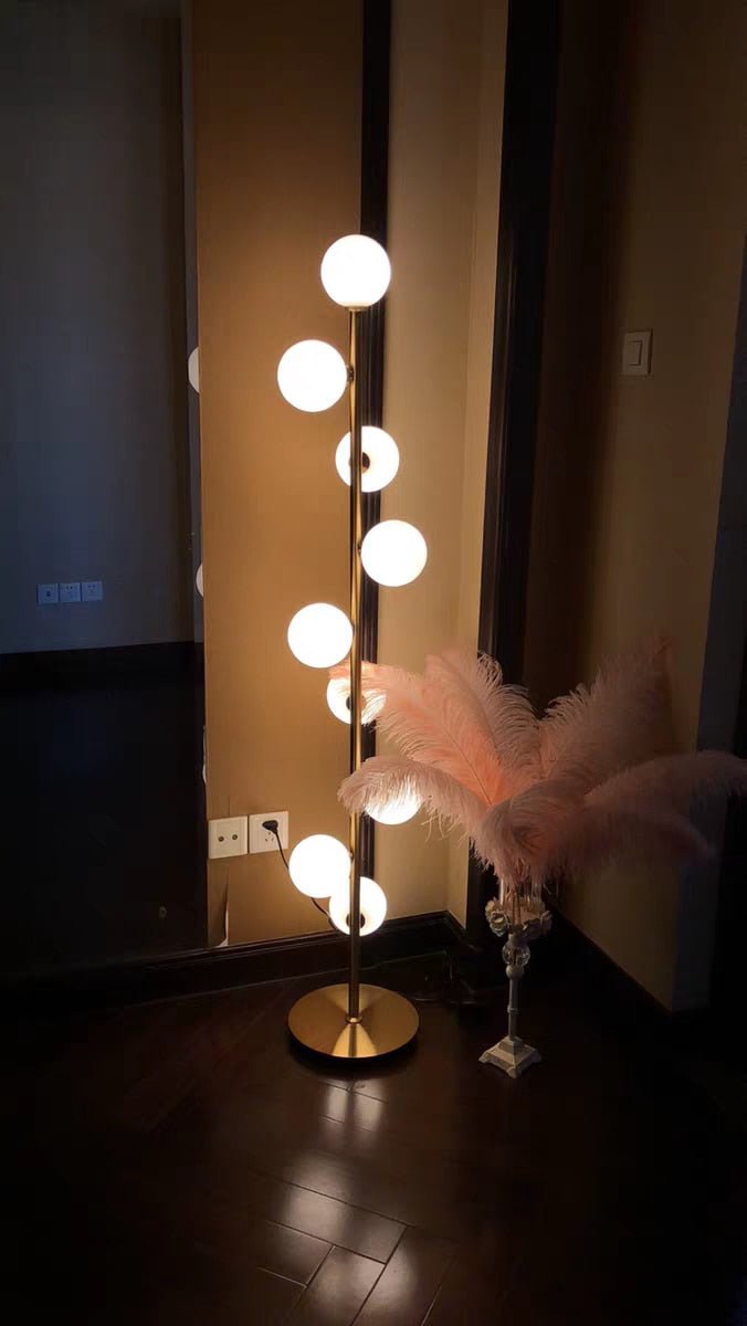 9 Magic Beans Glass Ball Standing Lamp - Querencian