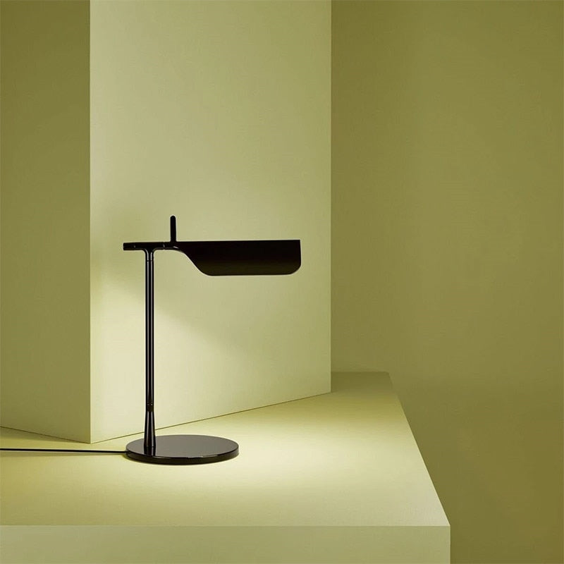 Modern LED Floor Lamp Vertical Floor Lights For Living Room