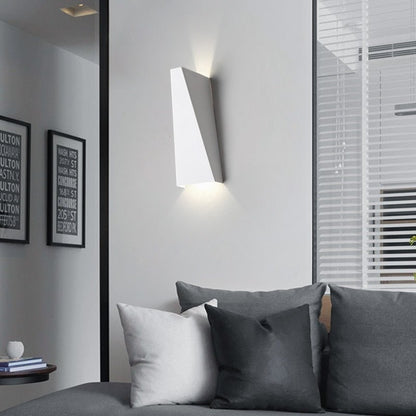 IP65 Waterproof Aluminum AC90-260V Wall Lighting - Querencian