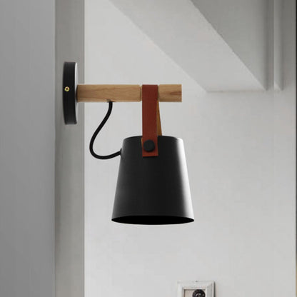 Simple E27 Wooden LED Wall Light - Querencian